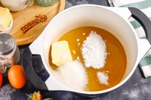 Медовый торт на Новый год