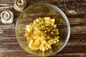 "Оливье" с печенью трески "Оливье" с печенью трески