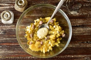 "Оливье" с печенью трески "Оливье" с печенью трески