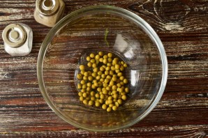 "Оливье" с печенью трески "Оливье" с печенью трески