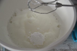 "Павлова" с лимонным курдом