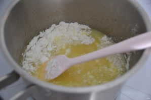 "Павлова" с лимонным курдом