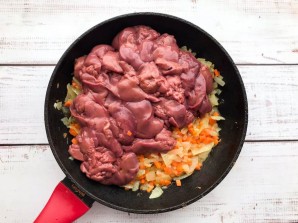 Печень со стручковой фасолью