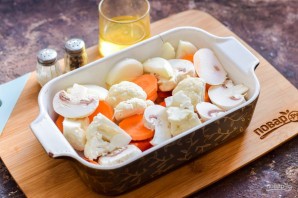 Перепелка с овощами в духовке Перепелка с овощами в духовке