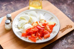 Перепелка с овощами в духовке Перепелка с овощами в духовке