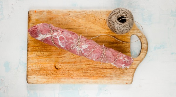 Праздничный мясной рулет, пошаговый рецепт с фото Праздничный мясной рулет, пошаговый рецепт с фото