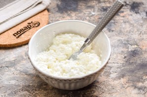 Рулет из лаваша с клубникой и творогом Рулет из лаваша с клубникой и творогом