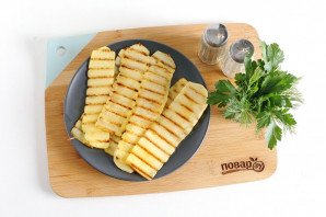 Рулетики из кабачков с морковью и сыром