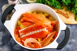 Рыбный суп с кокосовым молоком