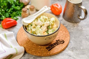 Салат из курицы и сыра Салат из курицы и сыра