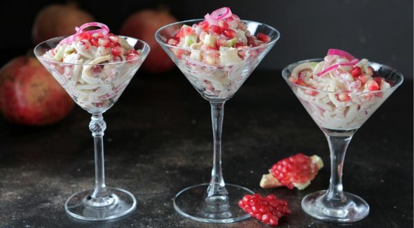 Салат из редьки с гранатами на Новый год, пошаговый рецепт с фото