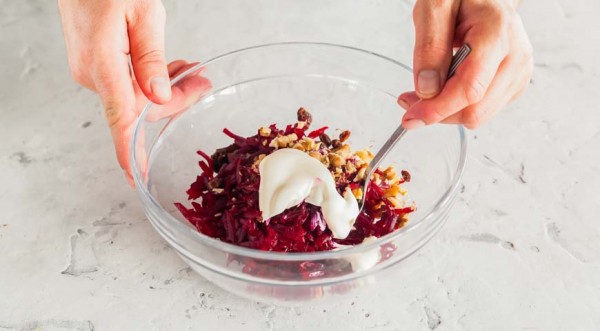 Салат из свеклы с черносливом, пошаговый рецепт с фото Салат из свеклы с черносливом, пошаговый рецепт с фото