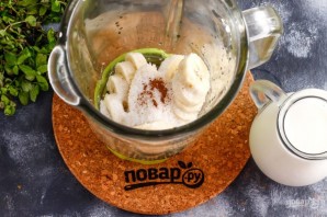 Смузи с бананом