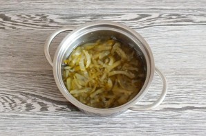 Солянка с черносливом