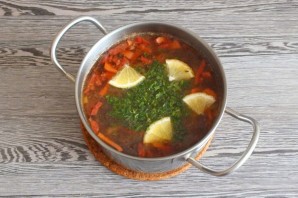 Солянка с черносливом