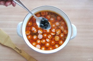 Солянка с горошком