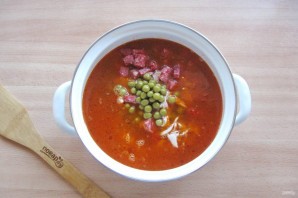 Солянка с горошком