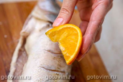 Судак с апельсинами, запеченный в пергаменте