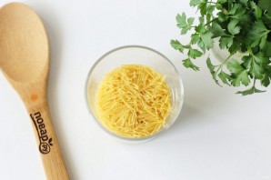 Суп из кролика с картошкой и вермишелью