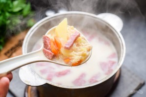 Суп с чечевицей и сыром