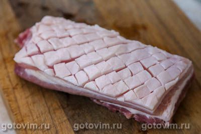 Свиная грудинка под соусом барбекю в духовке Свиная грудинка под соусом барбекю в духовке