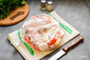 Толстолобик запеченный в рукаве