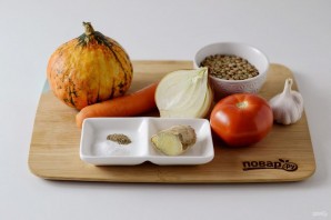 Тушеная чечевица с тыквой