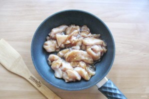 Удон с курицей терияки