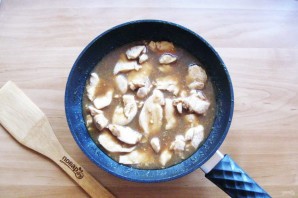 Удон с курицей терияки