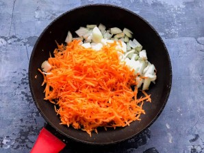 Заливной пирог с рыбным фаршем Заливной пирог с рыбным фаршем