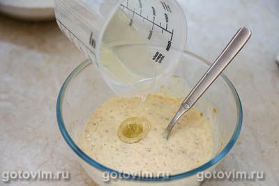 Бананово-морковный кекс с вяленой клюквой и орехами