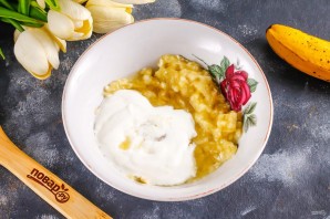 Банановое пирожное