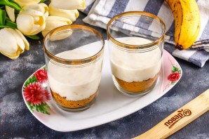 Банановое пирожное