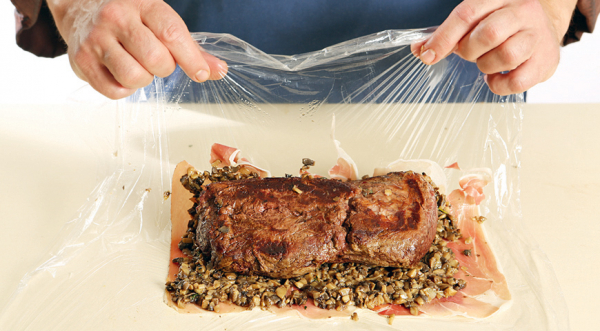 Биф Веллингтон из вырезки, пошаговый рецепт с фото Биф Веллингтон из вырезки, пошаговый рецепт с фото