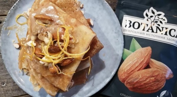 Блины с карамелью и миндалем, пошаговый рецепт с фото