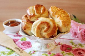 Булочки с абрикосовым джемом
