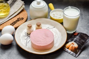 Быстрый пирог с колбасой