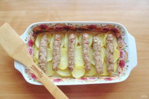 Чевапчичи с картошкой в духовке