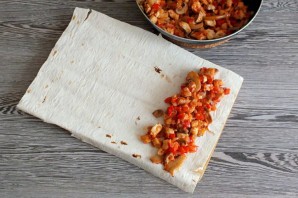 Энчиладос с курицей в лаваше