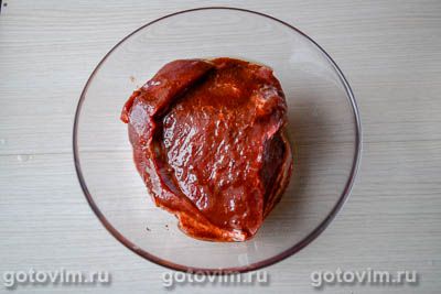 Говядина в соевом соусе, запеченная в рукаве с картофелем Говядина в соевом соусе, запеченная в рукаве с картофелем