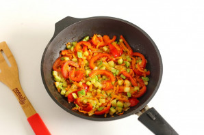 Гречневая запеканка с овощами