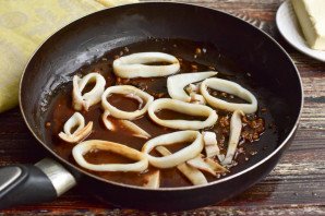 Кальмары в соусе терияки Кальмары в соусе терияки