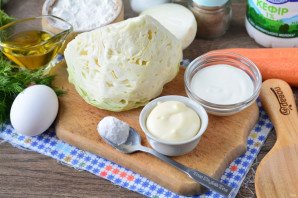 Капустный заливной пирог на майонезе и сметане