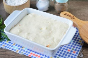 Капустный заливной пирог на майонезе и сметане