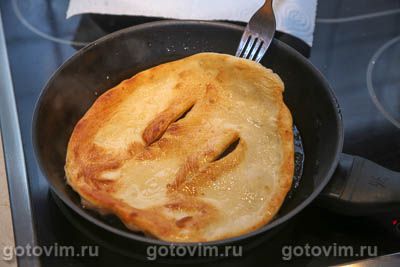 Казахские жареные лепешки на кефире и сметане (Шелпек) Казахские жареные лепешки на кефире и сметане (Шелпек)