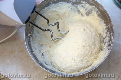 Казахские жареные лепешки на кефире и сметане (Шелпек) Казахские жареные лепешки на кефире и сметане (Шелпек)