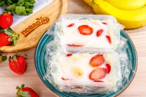 Клубнично-банановый террин