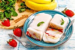 Клубнично-банановый террин