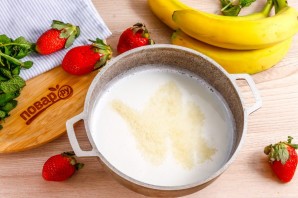 Клубнично-банановый террин