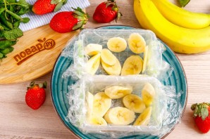 Клубнично-банановый террин